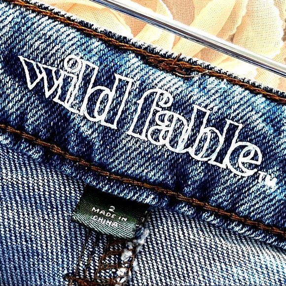 2/$18 ❤️ CLEARANCE SALE NEW🌟WILD FABLE | Silver Studded Denim Mini Skirt Sz 2 - Picture 6 of 11